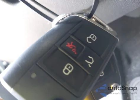 2020 Volkswagen Tiguan 2.0T Se/2.0T Se R-Line Black/2.0T Sel from USA, damaged, VIN 3VV2B7AX6LM079491